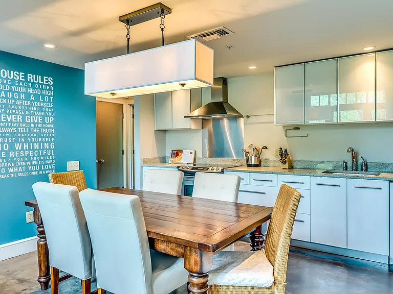 509 Cloverdale Rd #201APT-201 — Photo 18