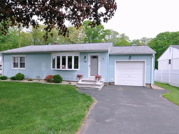 130 White Avenue, Middlebury, CT 06762