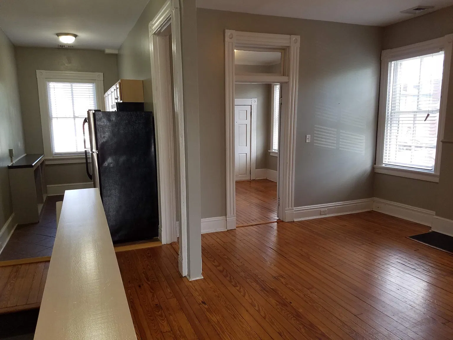 6 N Brunswick Street — Photo 3