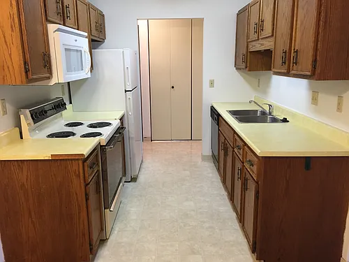 Floor plan 1310-1 Bedroom