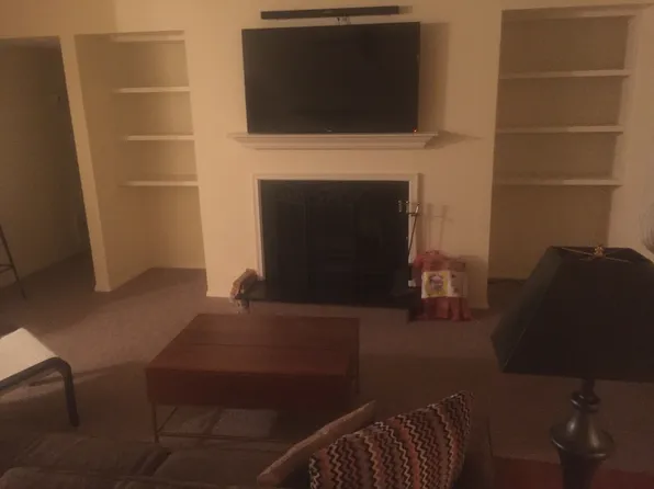 217 Smokerise Cir, Atlanta, GA 30338