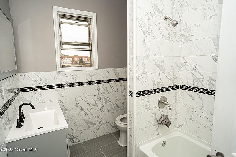 3rd image of 1201 Webster Street