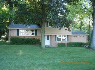 5720 Euston St, Greendale, WI 53129