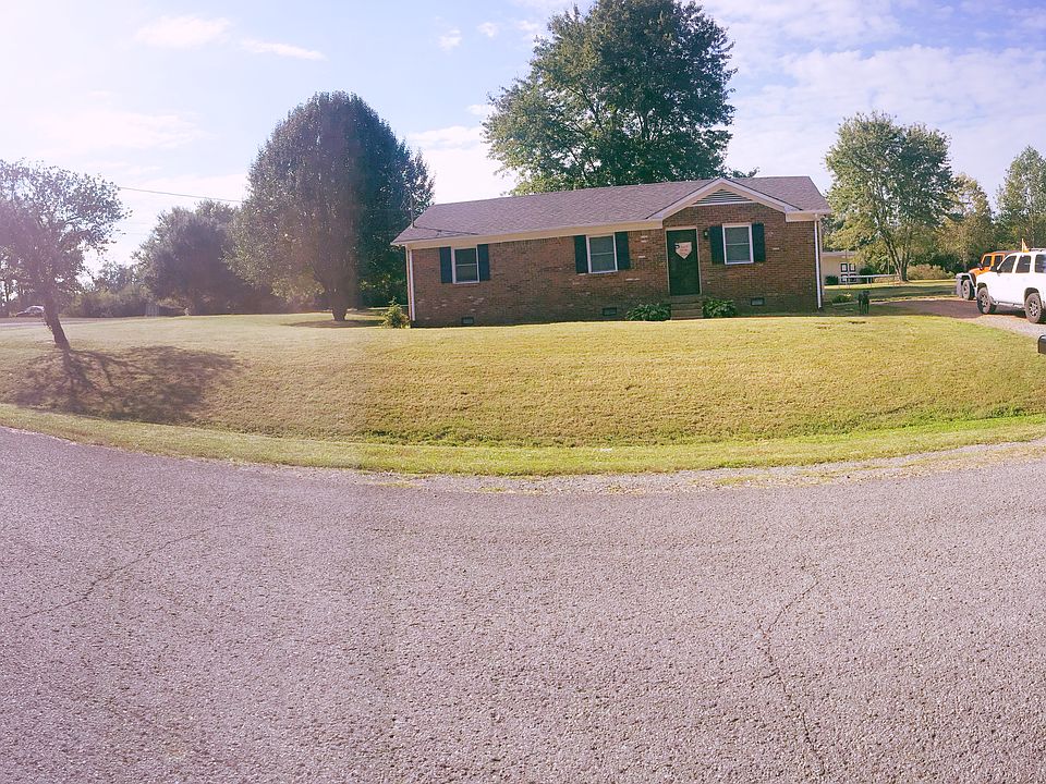 1st image of 119 Stonegate Dr