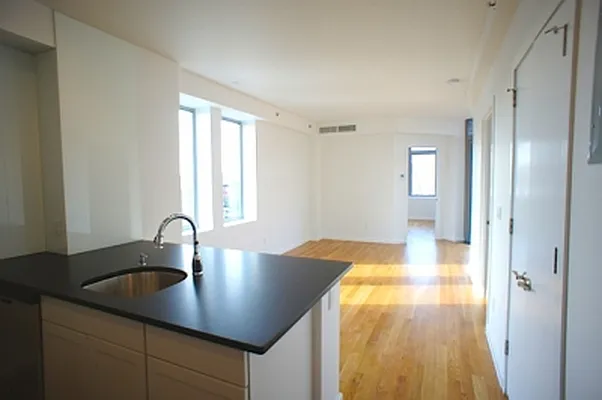 Rented by Citi Habitats | media 42