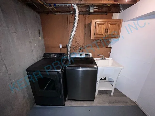 12407 NE Knott St — Photo 16