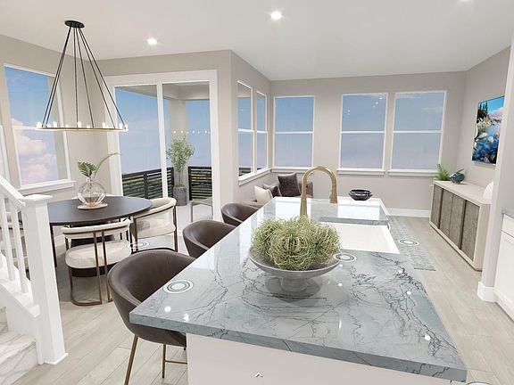 3rd image of 646 S Main St