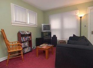 549 Archer Ave, Waukegan, IL 60085