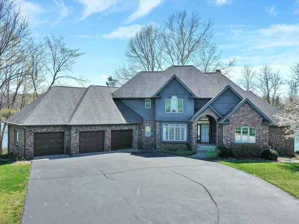 4433 W Pitcher Dr, Trafalgar, IN 46181