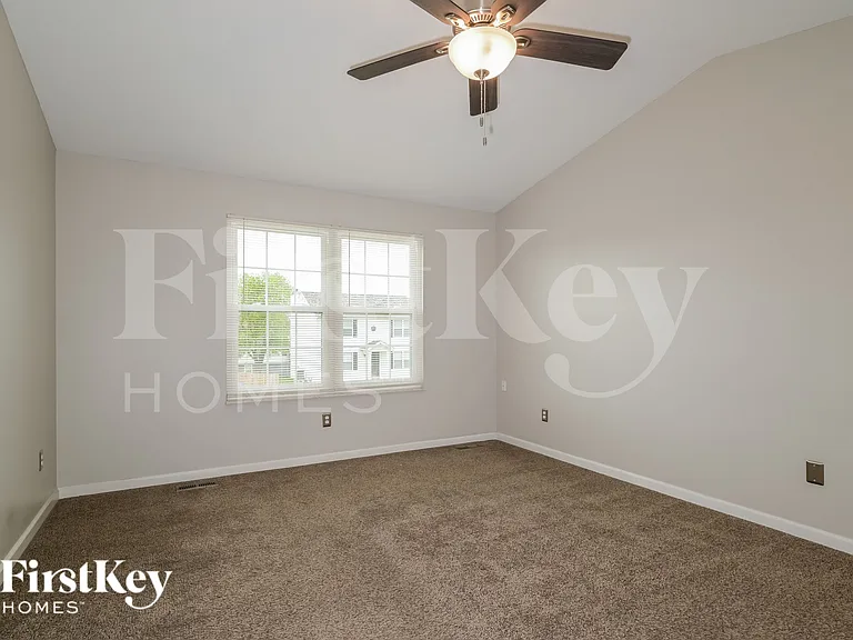 256 Cherrywood Parc Dr — Photo 10