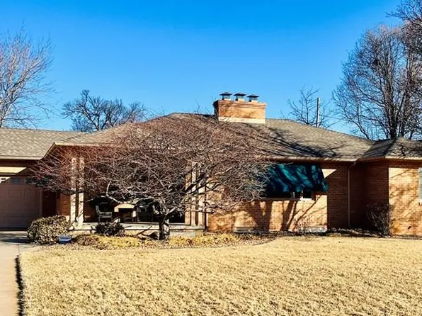 3310 16th St, Great Bend, KS 67530