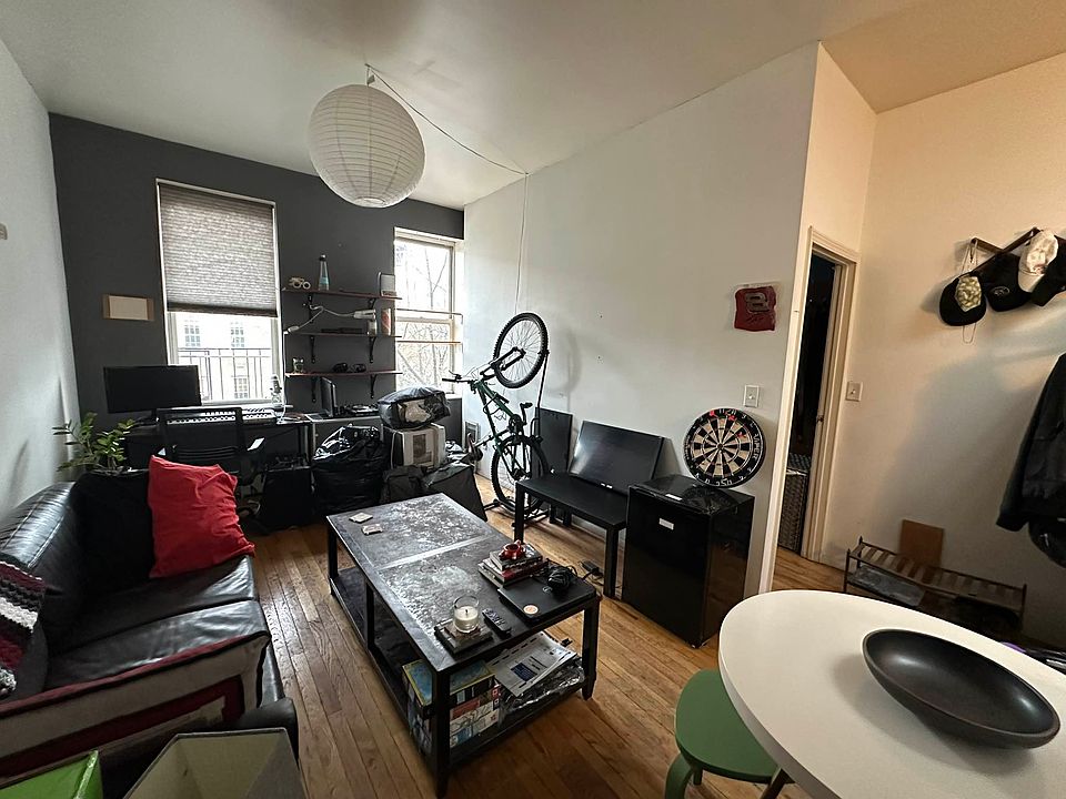 1st image of 262 Prospect Park W APT 3