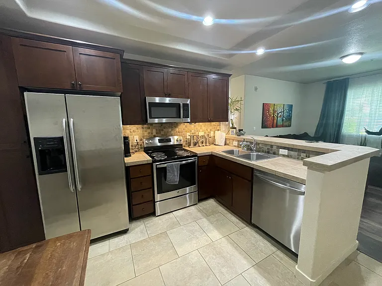 819 NW Wheelock Pl #819 — Photo 73
