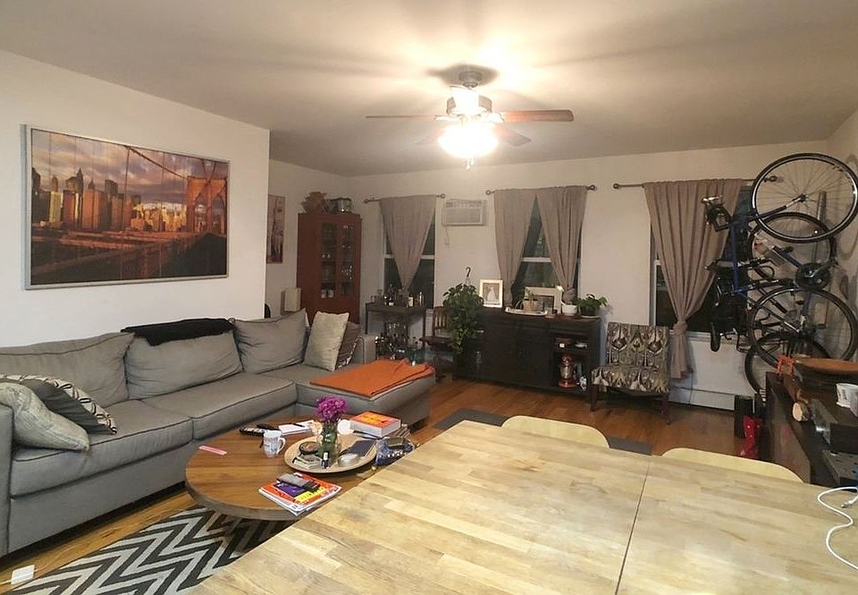 1st image of 2367 36th St #2