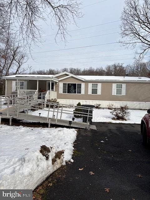 1st image of 1 Wildwood Ln
