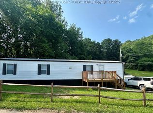 80 Restful Haven Dr, Logan, WV 25601