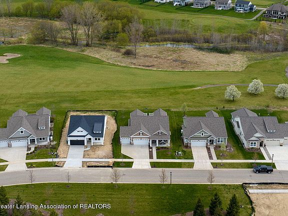 2nd image of 2825 Ballybunion Way