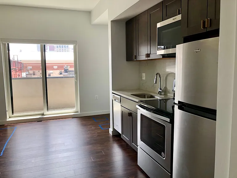 824 N Calvert St — Photo 4