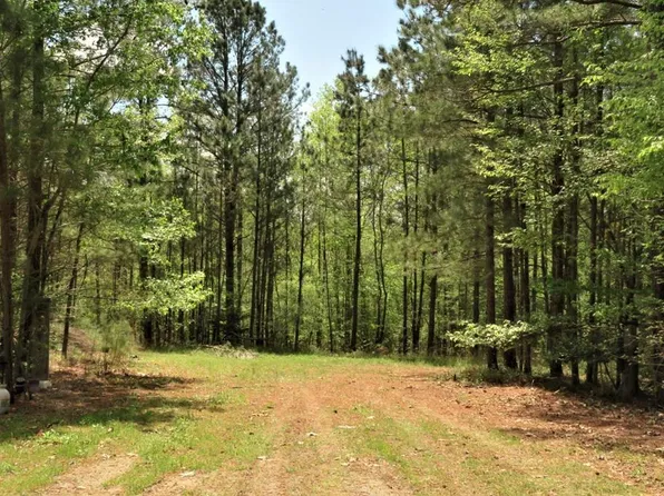 415 Butterwood Ln, Roanoke Rapids, NC 27870