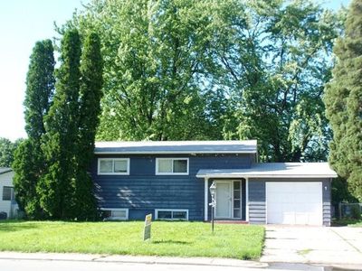 140 Boulder Hill Pass, Montgomery, IL, 60538