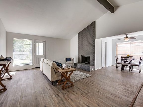 2nd image of 1010 Holland Dr
