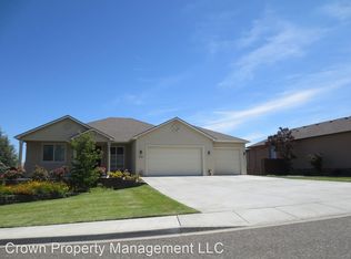 535 Lodi Loop, Richland, WA 99352