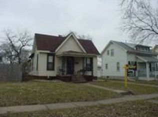 921 Elm St, Beloit, WI 53511