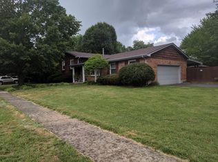 2888 Middlesex Way, Lexington, KY 40503