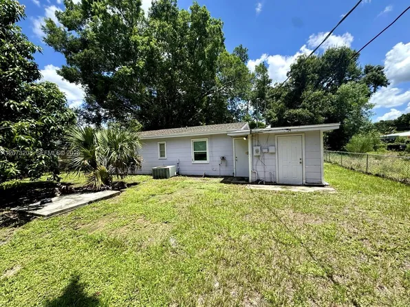 346 Muskegon Ave, Fort Myers, FL 33905