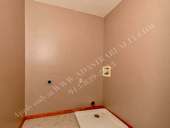 5th image of 737 Pacific Ave