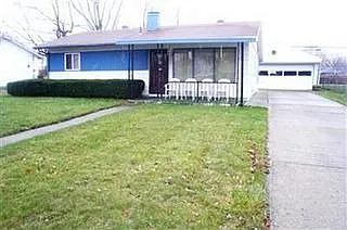 1133 Stewart Ave photo 1
