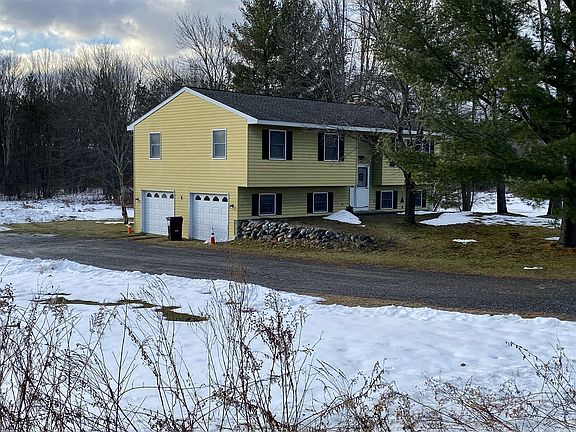 3rd image of 426 Route 67