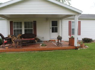 9980 Gruett Rd, Saint Louis, MI 48880