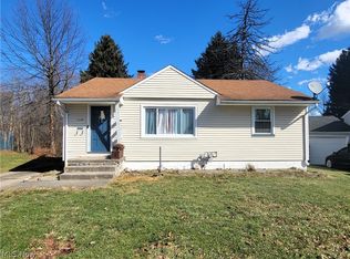 3246 Quentin Dr, Youngstown, OH 44511