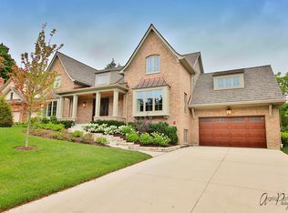 28449 N Seminole Ct, Mundelein, IL