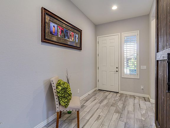 2nd image of 4044 E Sierra Madre Ave