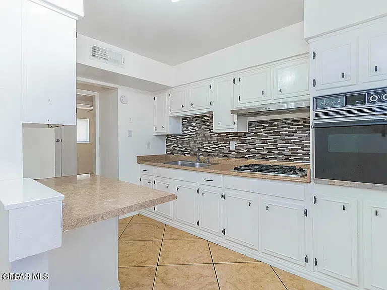 3 bed, 2.0 bath, 1278 sqft, $1,450 — Photo 4