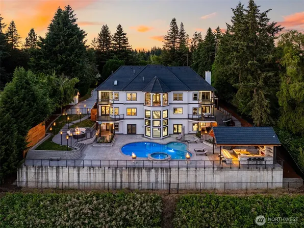12815 SE Rivercrest Drive, Vancouver, WA 98683