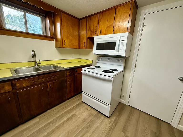 509 Beachgrove Dr #2 — Photo 15