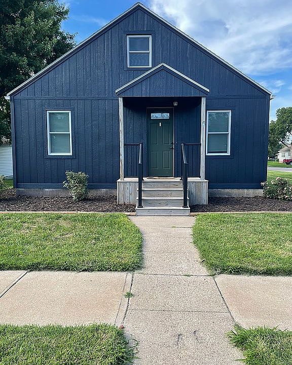 1st image of 2504 7th St