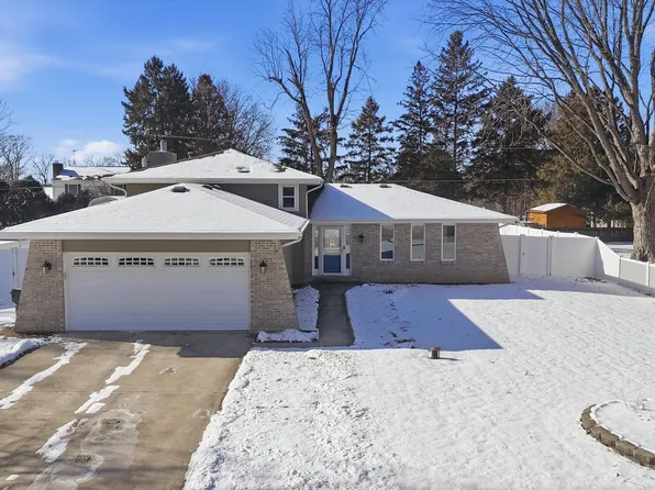 24350 S Marble Rd, Channahon, IL 60410