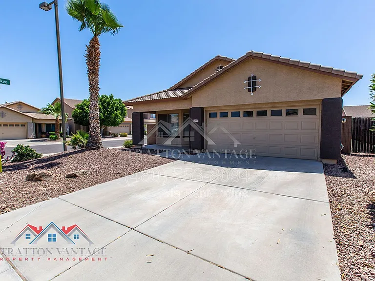 12507 W Honeysuckle St — Photo 2