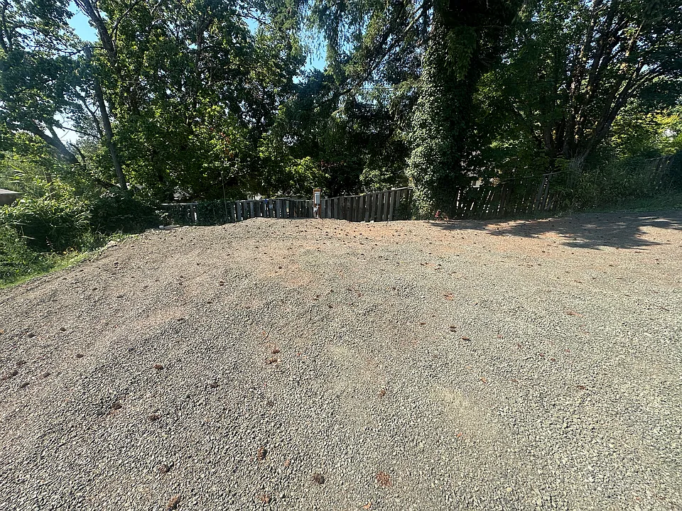 1818 Olympic Hwy S