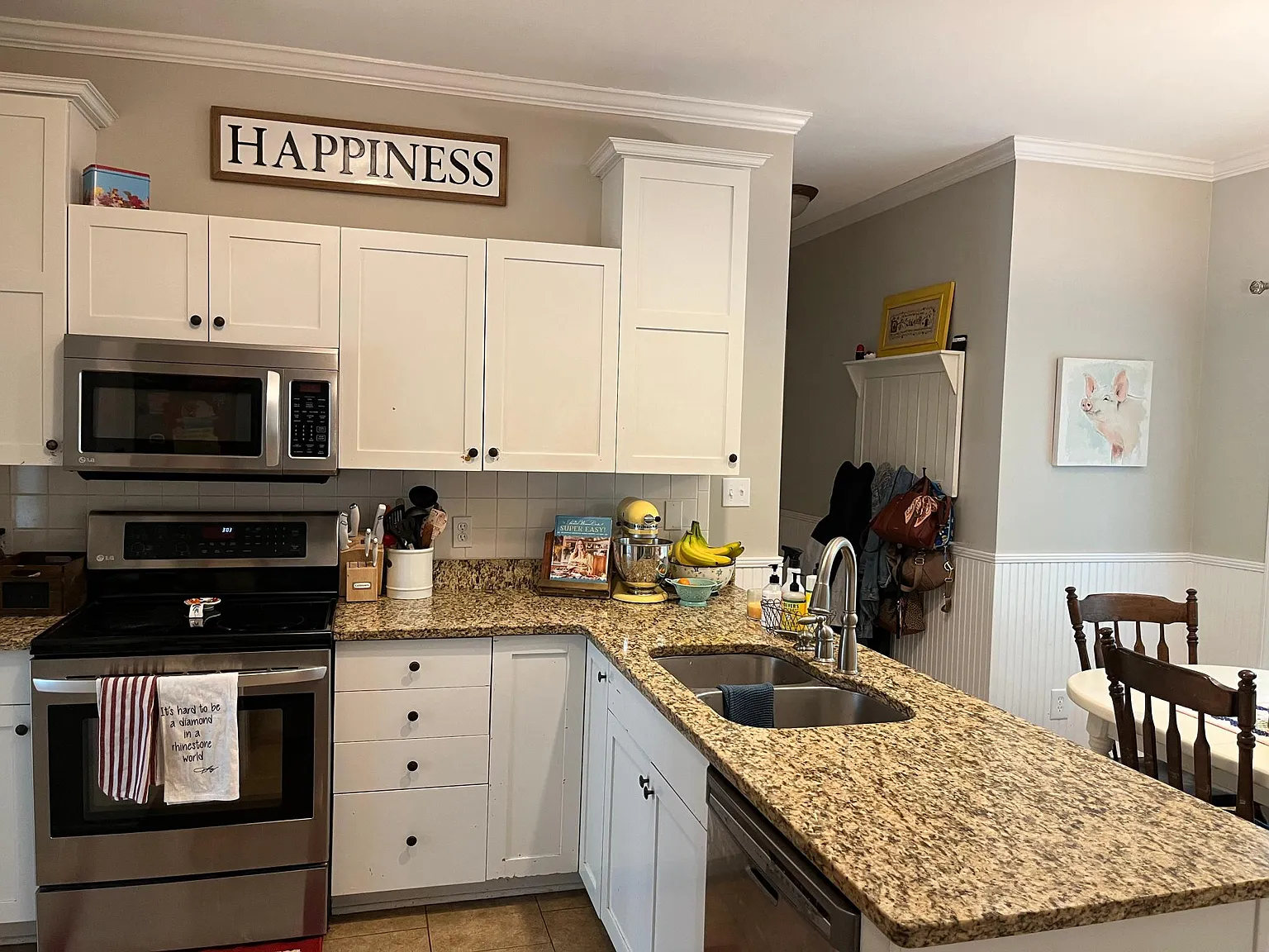 3 bed, 2068 sqft, $2,300 — Photo 3
