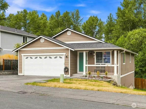 1220 N 12th Place, Mount Vernon, WA 98273