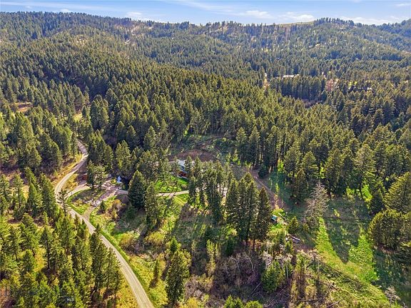 3rd image of 116 Elk Ridge Rd