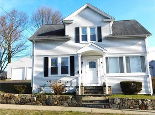 351 Tesiny Ave, Bridgeport, CT 06606