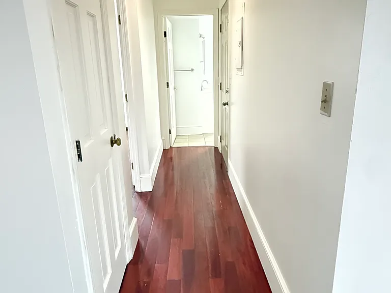122 Sumner St #2 — Photo 7