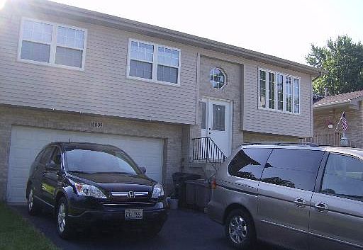 2nd image of 16009 S Oak Ave