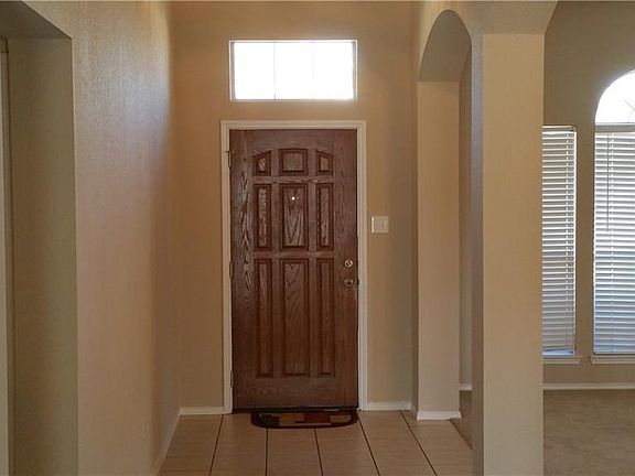 2nd image of 1324 Wolf Creek Dr